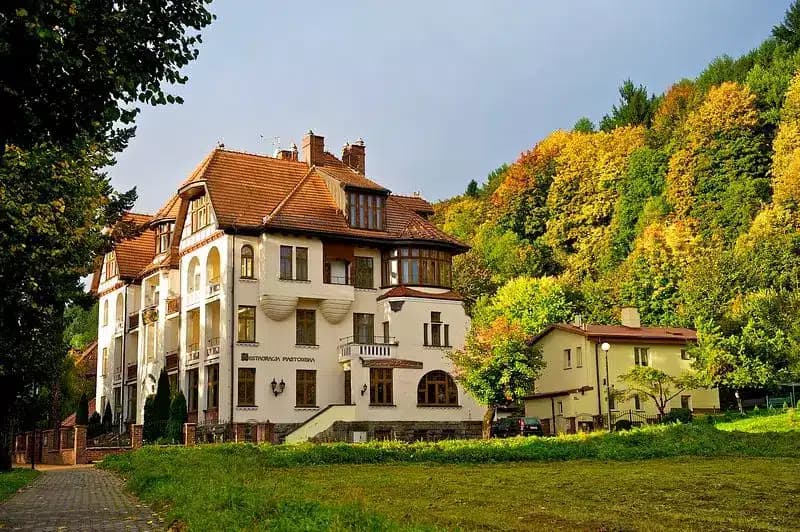 Dom Seniora Piastów Gród — komfortowe warunki dla seniorów
